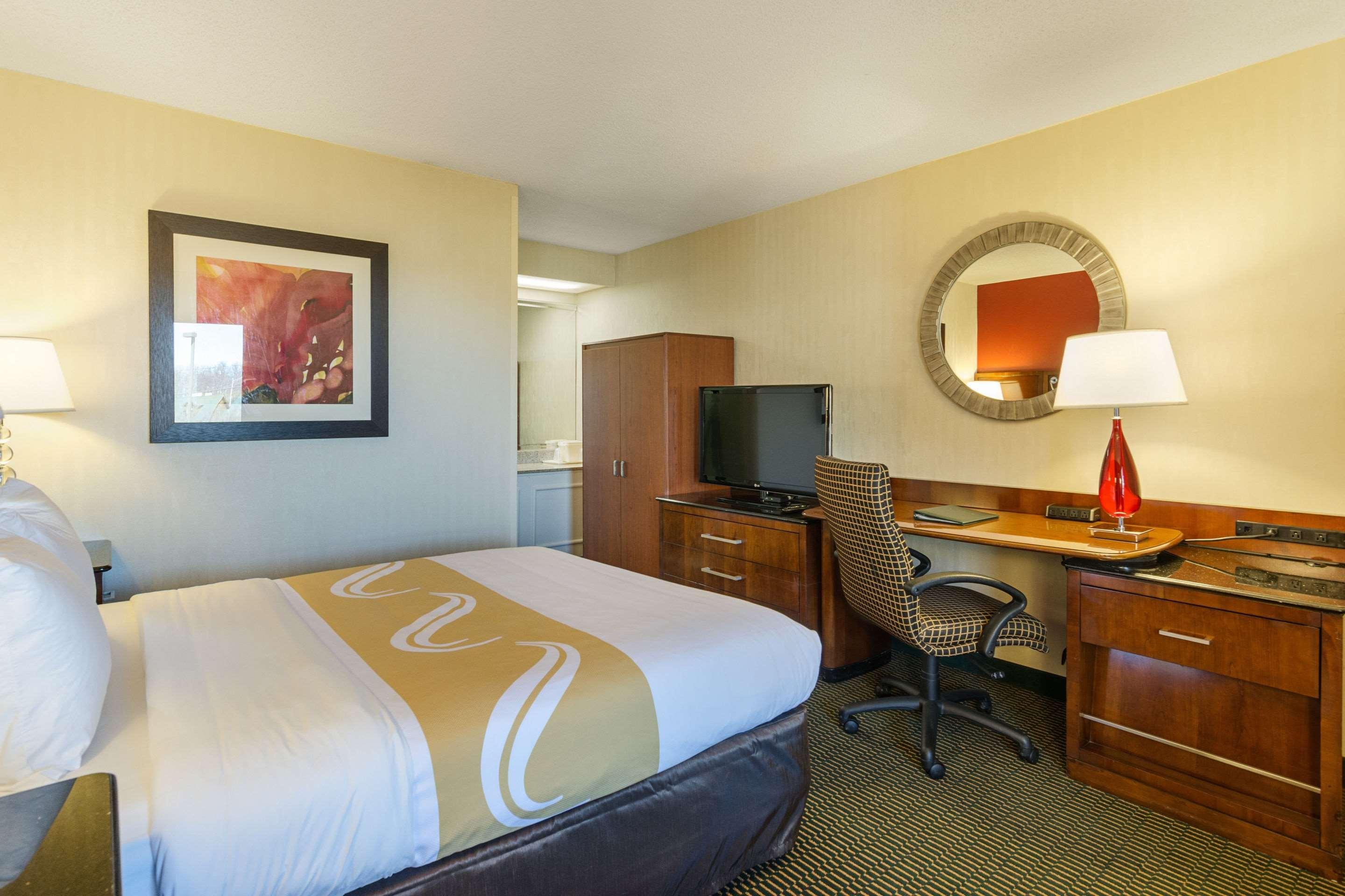 Quality Inn Christiansburg - Blacksburg Ngoại thất bức ảnh