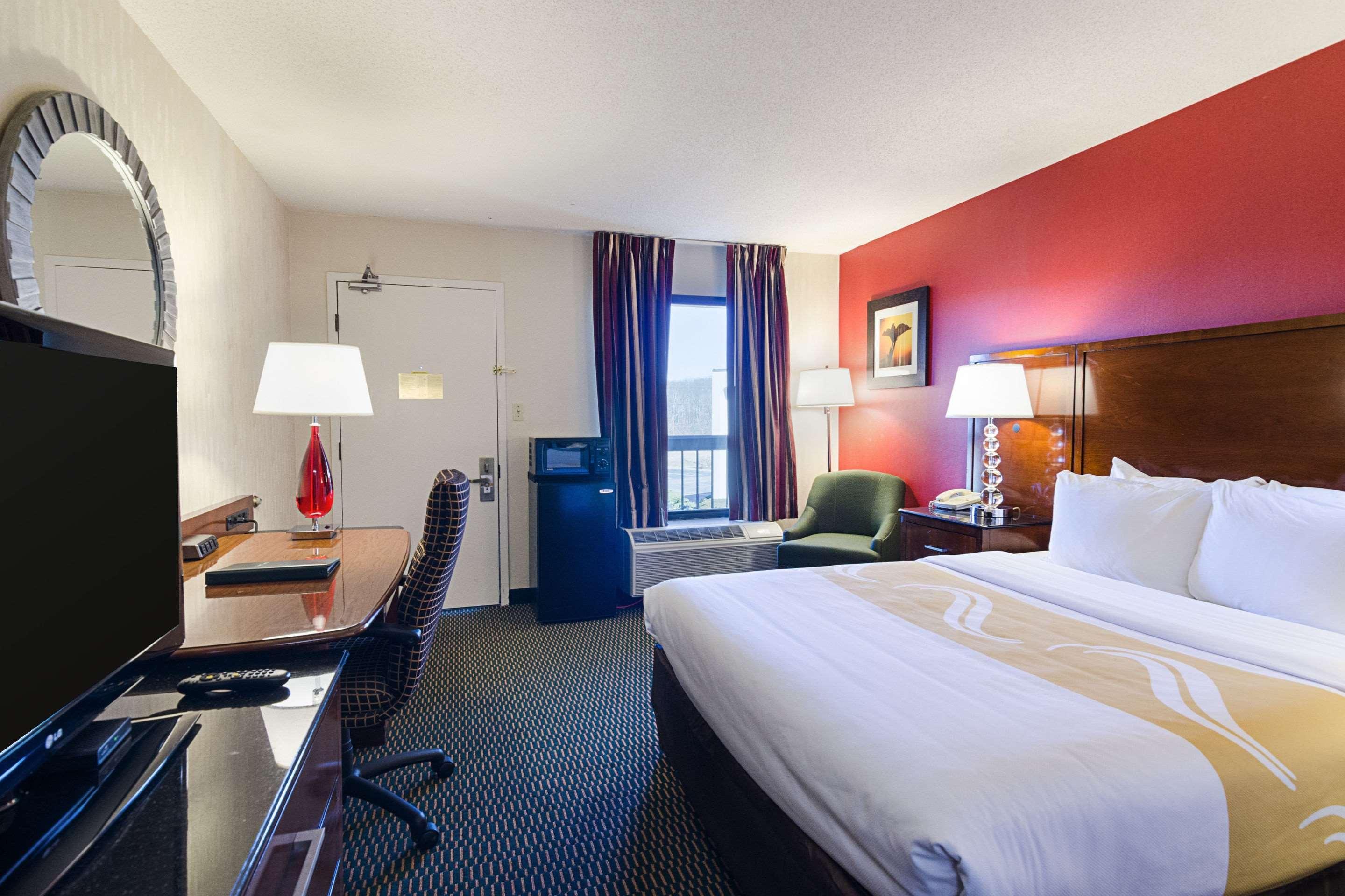 Quality Inn Christiansburg - Blacksburg Ngoại thất bức ảnh
