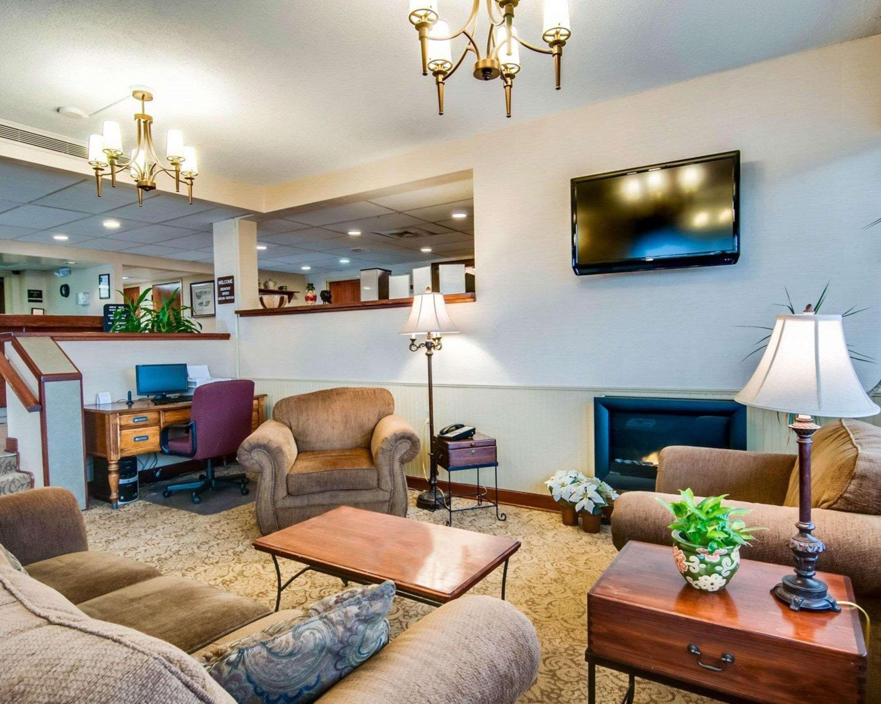 Quality Inn Christiansburg - Blacksburg Ngoại thất bức ảnh