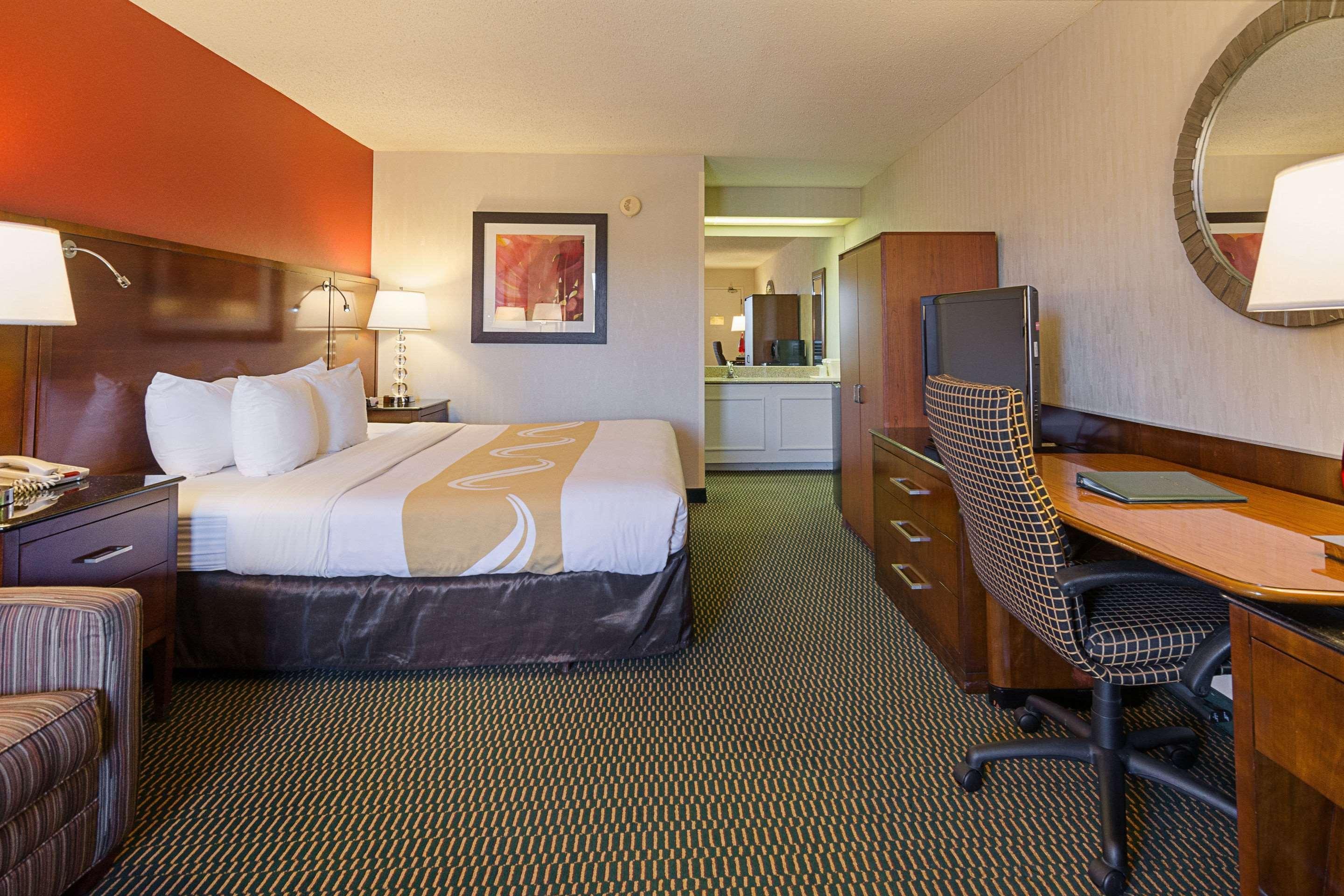 Quality Inn Christiansburg - Blacksburg Ngoại thất bức ảnh