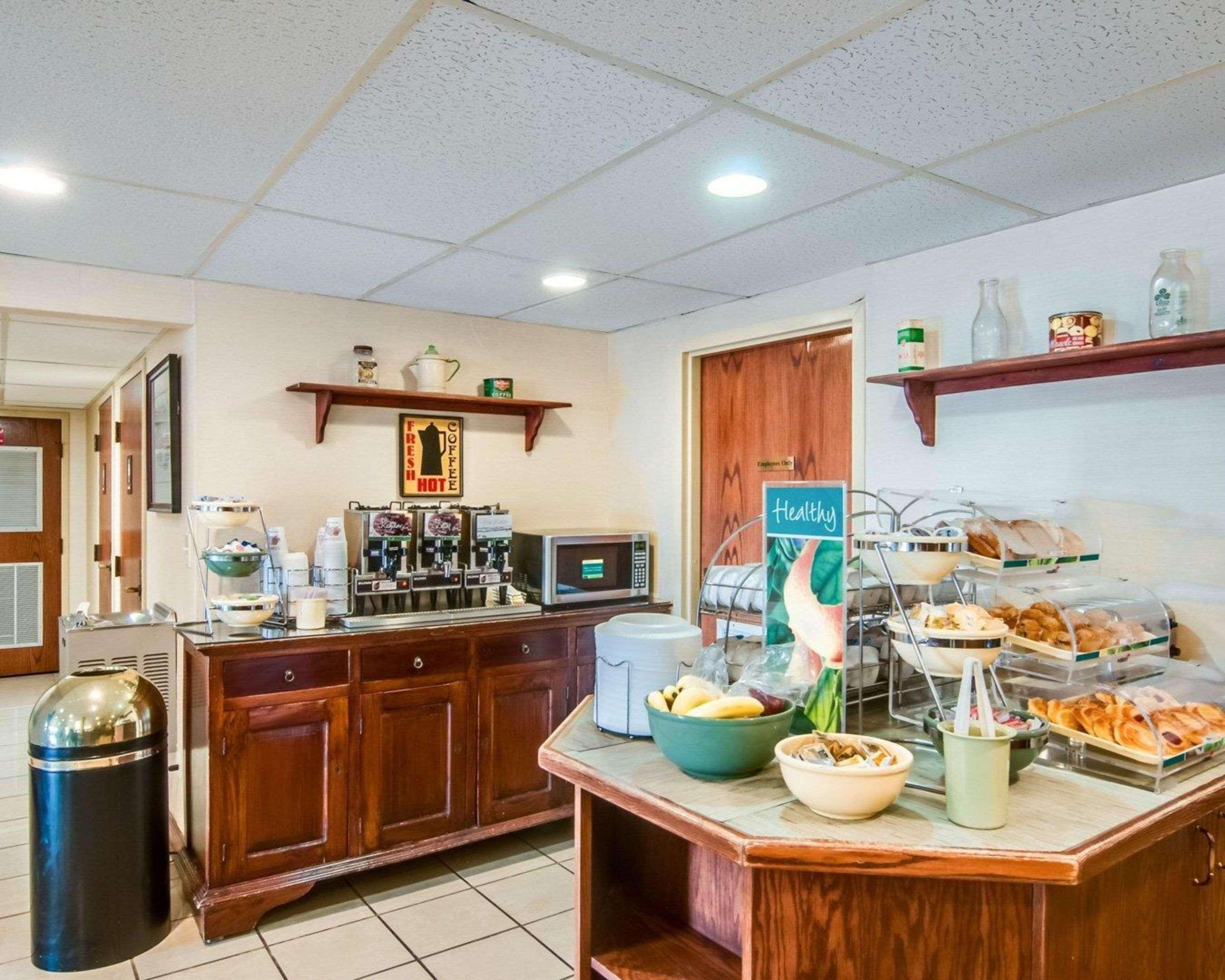 Quality Inn Christiansburg - Blacksburg Ngoại thất bức ảnh