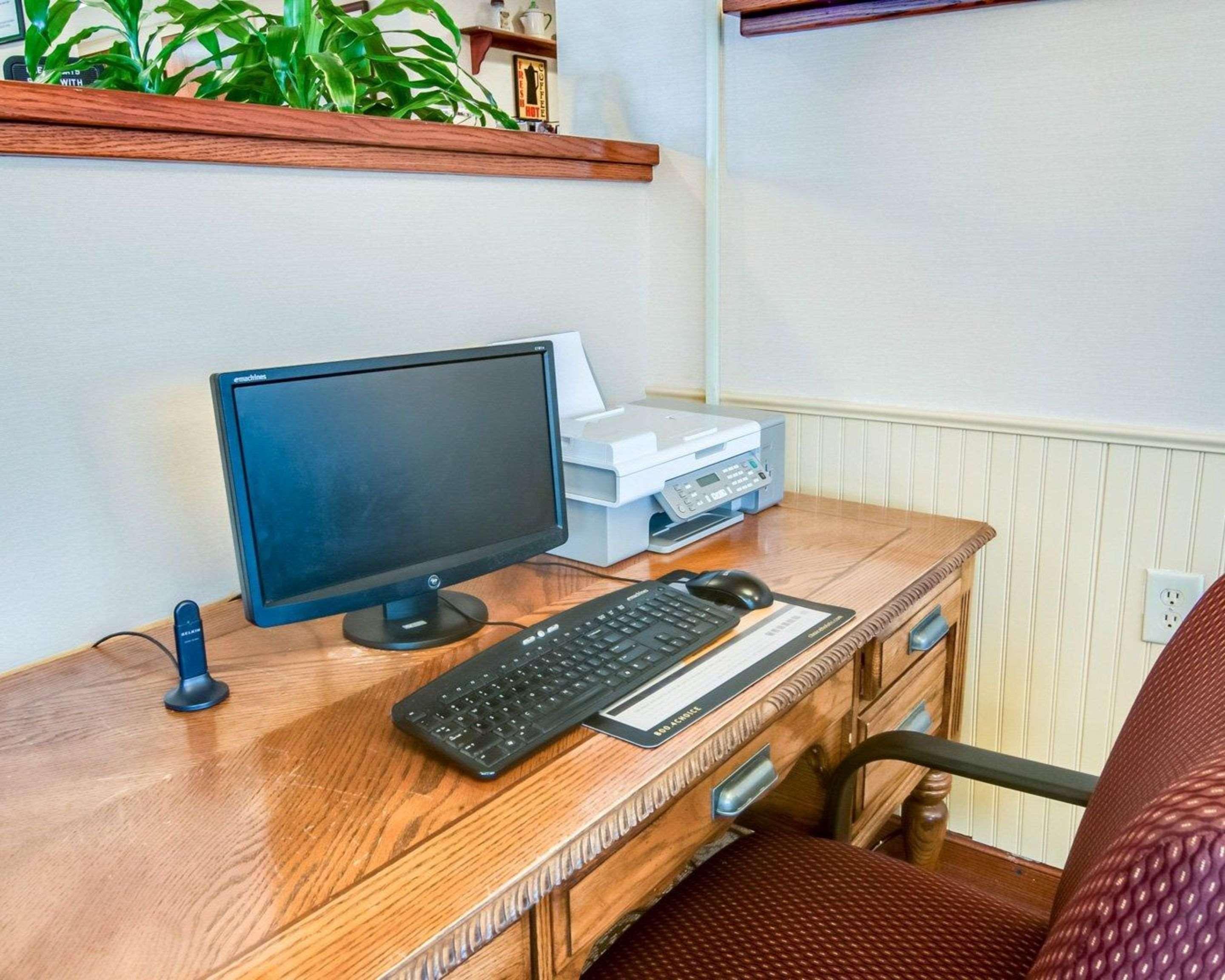 Quality Inn Christiansburg - Blacksburg Ngoại thất bức ảnh