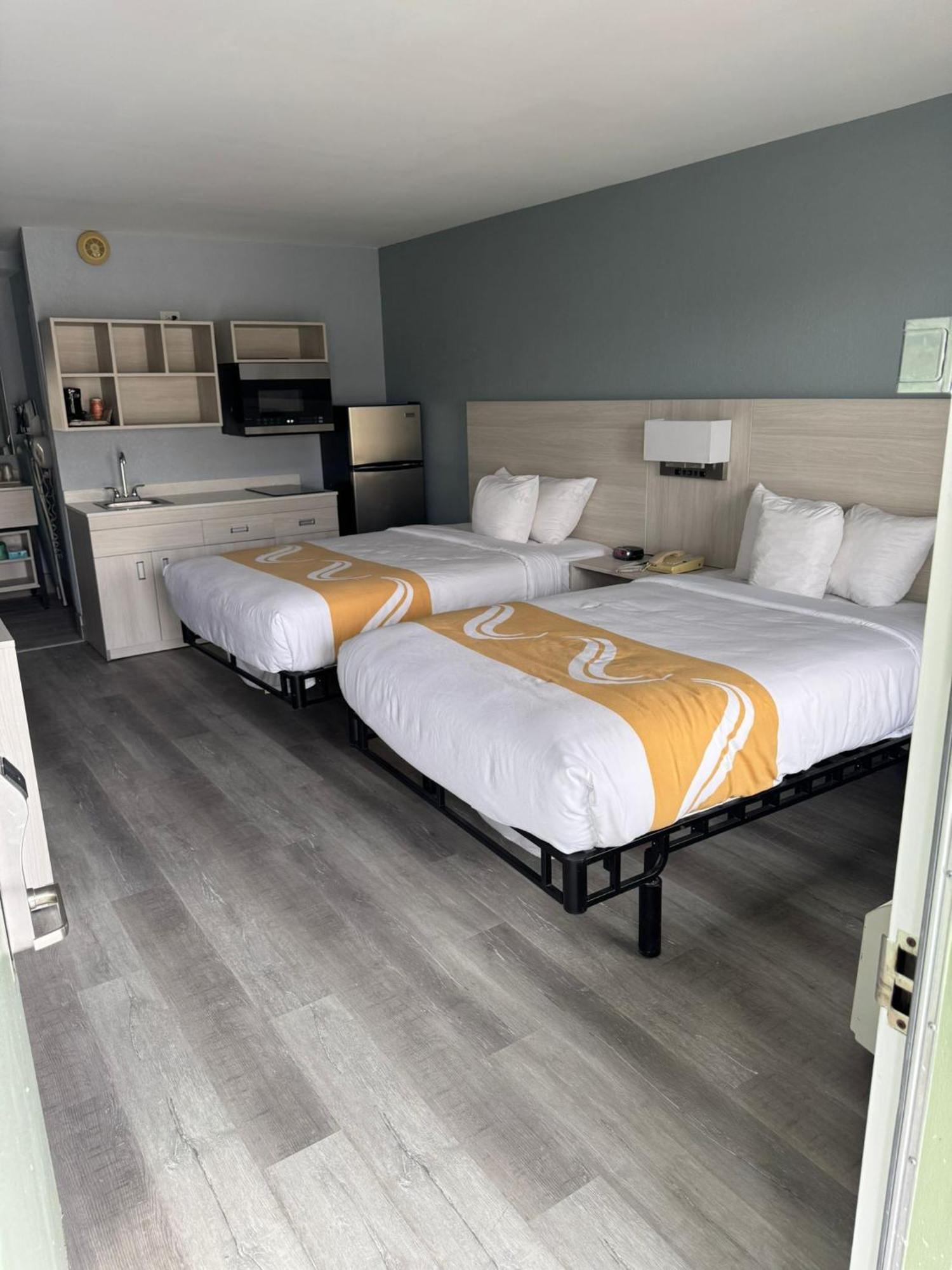 Quality Inn Christiansburg - Blacksburg Ngoại thất bức ảnh