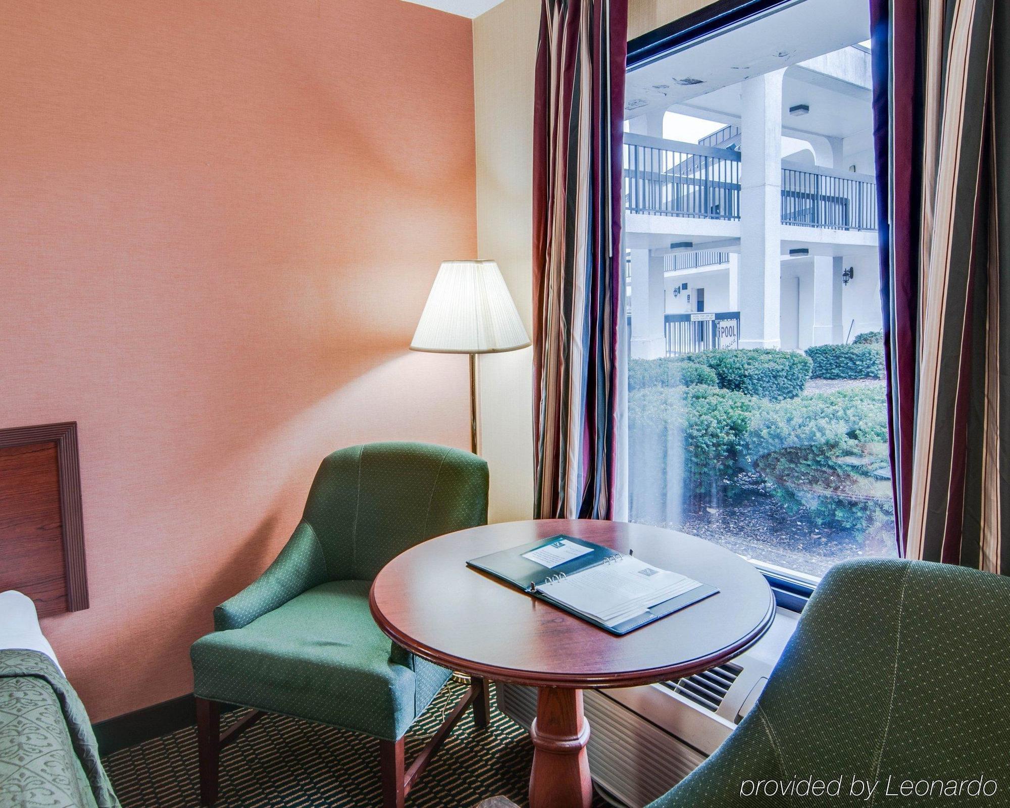 Quality Inn Christiansburg - Blacksburg Ngoại thất bức ảnh