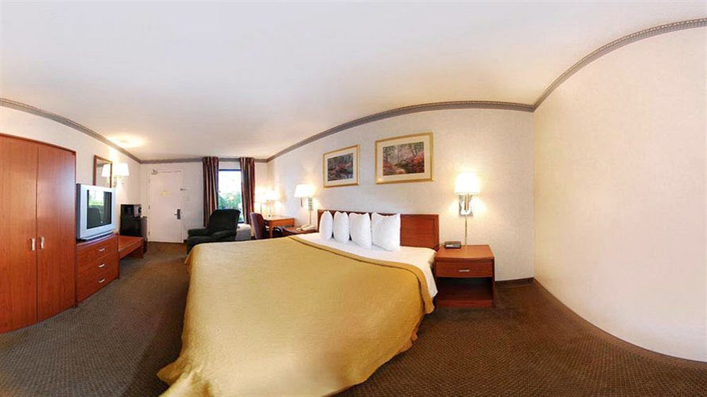 Quality Inn Christiansburg - Blacksburg Ngoại thất bức ảnh